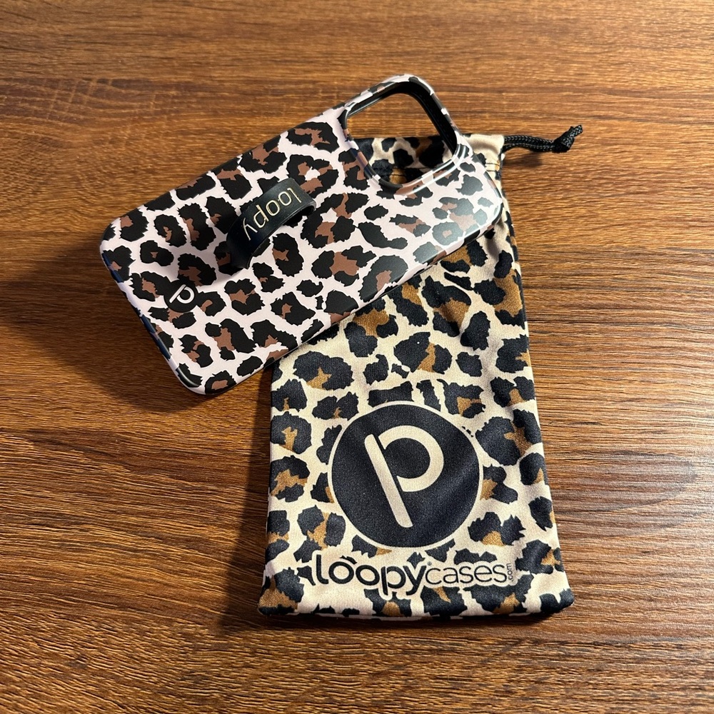 NWOT Leopard LoopyCase for iPhone 13 Pro